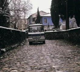 1990