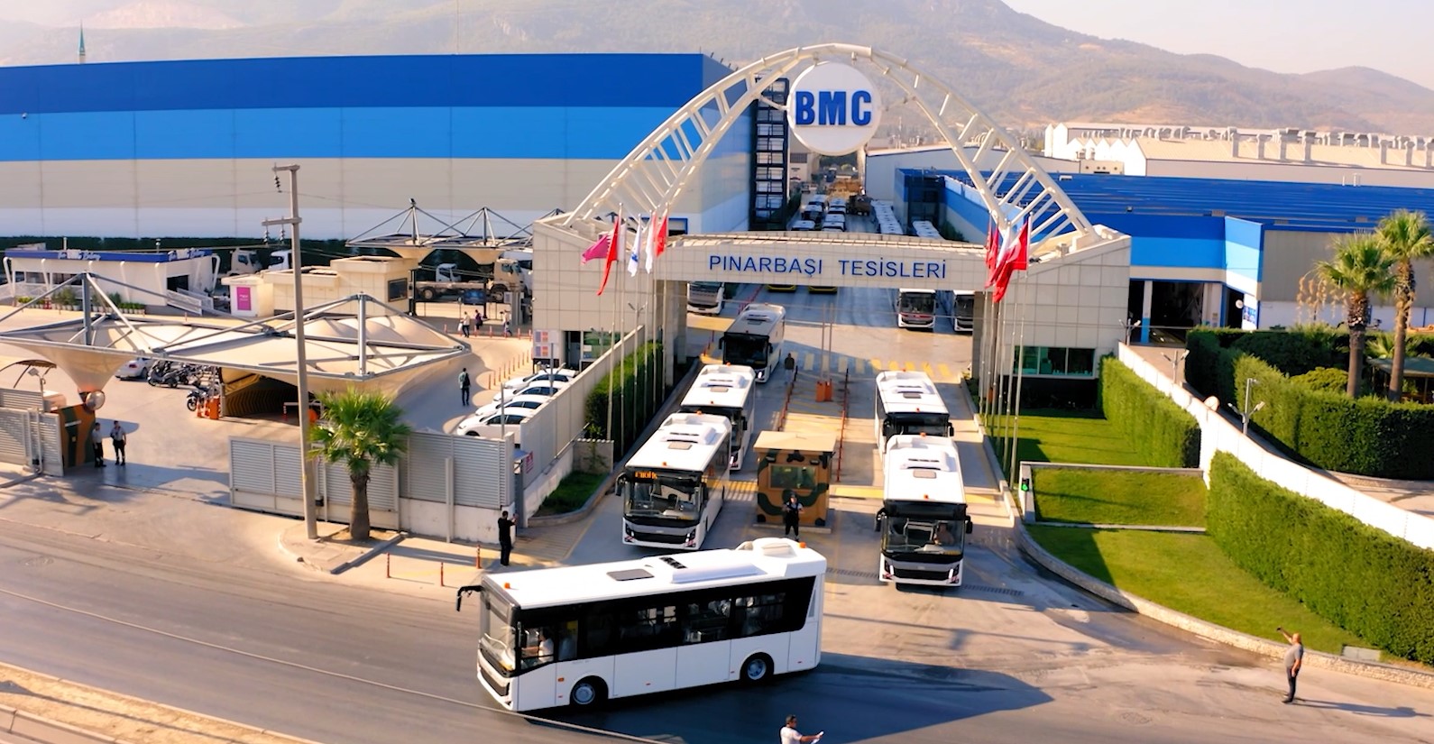 NEOCITY 8,5M VIP APRON OTOBÜSÜ TESLİMATLARIMIZ DEVAM EDİYOR